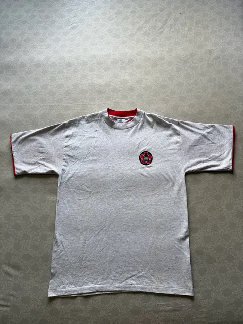 Vintage Belton Graphic T-Shirt Gray Red Trim