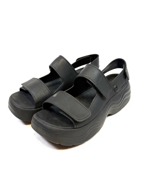 Crocs Women's Skyline Sandals Size 11 Y2K Gorpcore Minimalist Streetwear Indie Black Platform Chunky Sole Square Toe Slingback Hook and Loop Adjustable Straps 208183 Comfort