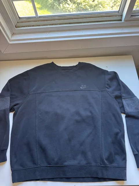 Nike CZ9966-010 Sweatshirt Size XL Black Crewneck