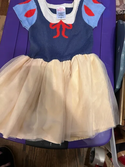 Disney Princess Snow White Sweater Tutu Dress Size 3T