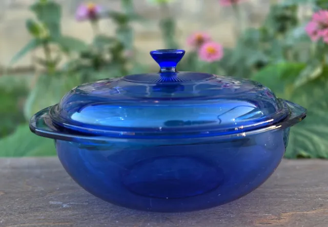 Pyrex Casserole Dish 2 QT Cobalt Blue Ribbed Lid