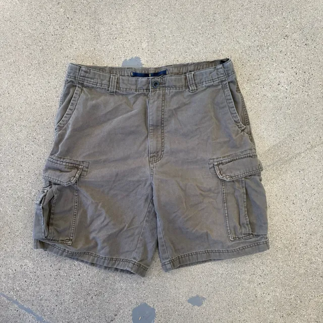 Nautica 2000’s Clipper Cargo Shorts Washed Olive Size 36