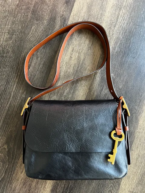 Fossil Harper Leather Flap Crossbody Bag Black Brown