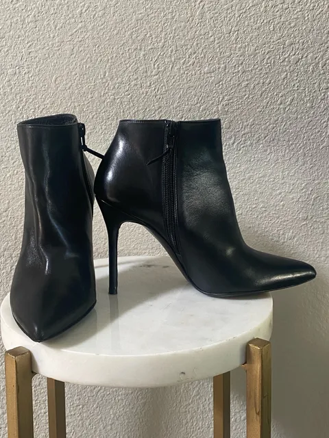 Stuart Weitzman Stuart Power Zip 75 Bootie Black Leather Pointed Toe