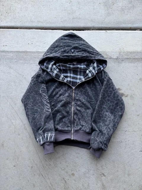 REAXCT CURSIVE ZIP UP V.2 BLACK