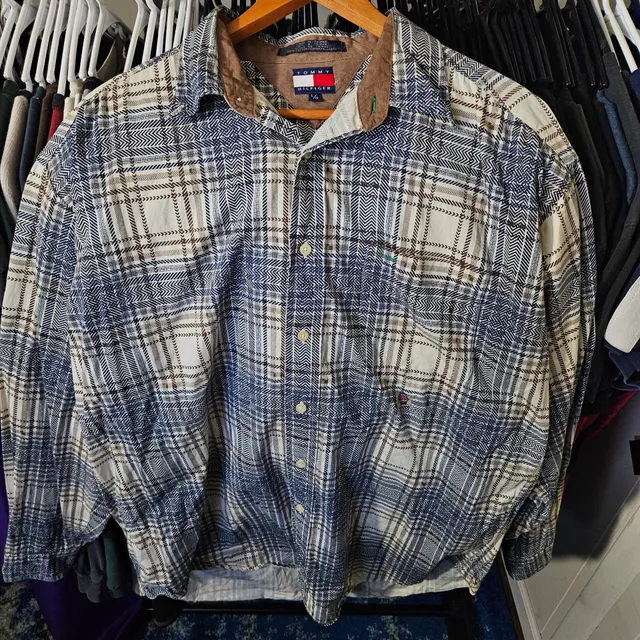 Tommy Hilfiger Plaid Long Sleeve Button Down Shirt Size L