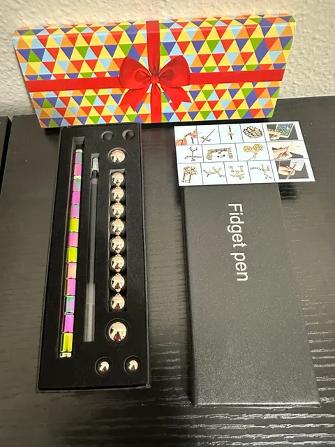 Magnetic Fidget Pen Rainbow