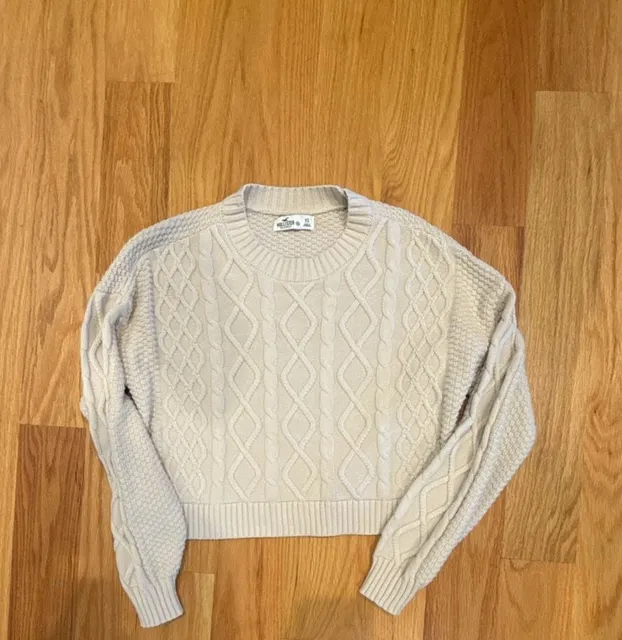 Hollister Cable Knit Crewneck Sweater Size XS Beige Cropped
