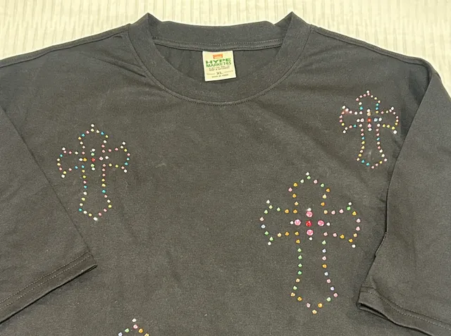 Hype Market 45 Rhinestone Cross T-Shirt Size XL Black