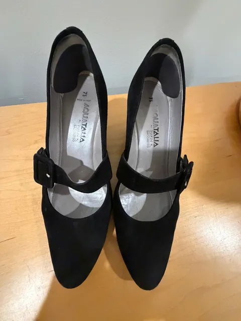 Aquatalia Mary Jane Pumps Size 7.5 Black Suede Heels