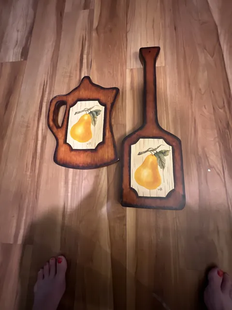 Vintage Hand Painted Wooden Pear Cutting Board Wall Decor Set