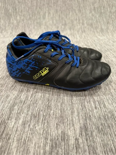 BRAVA Kids Black and Blue Soccer Cleats