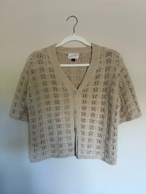 Universal Thread Cardigan Size s Beige Knit Sweater