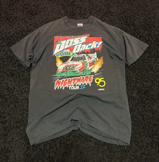 Vintage 1995 John Force Nightmare Tour Graphic T-Shirt
Men’s size XL 🕶️
Measurements are listed 👓
Send offers 📲📲
#Vintage #90s #Racing # Graphictshirts