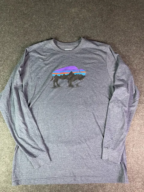 Patagonia Fitz Roy Bison Long Sleeve T-Shirt Size L Gray