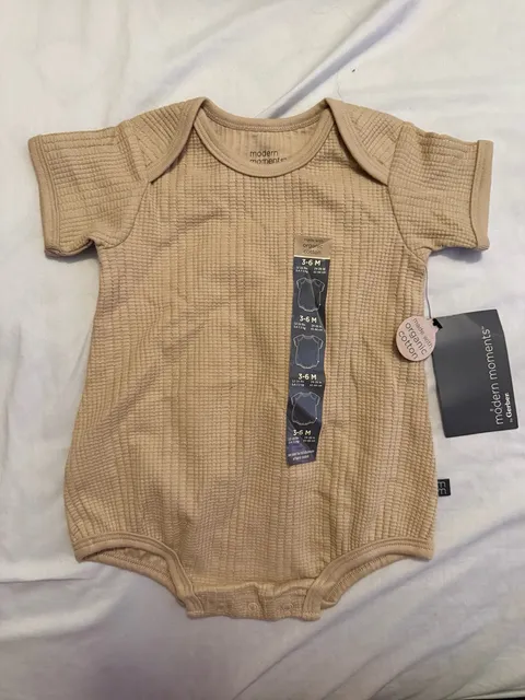 Modern Moments by Gerber Romp Tan Size 3-6 M