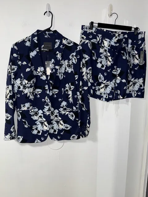 The Limited Floral Blazer And Shorts Set Size 12