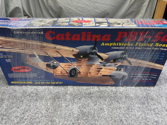 Guillow's Consolidated Catalina PBY-5a Wood Model Kit #2004, Appears Complete