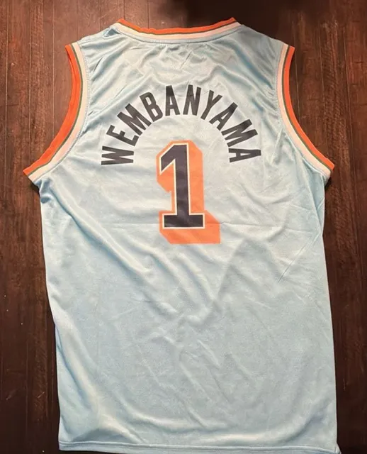 San Antonio Spurs Victor Wembanyama Jersey Size XL Light Blue