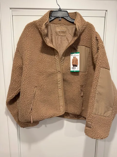 Fabletics Teddy Jacket Size XL Tan Sherpa Fleece Zip Pockets New