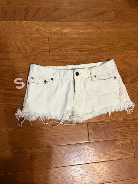 Hollister Y2K White Denim Cutoff Micro Mini Shorts Size 1 Low Rise Distressed