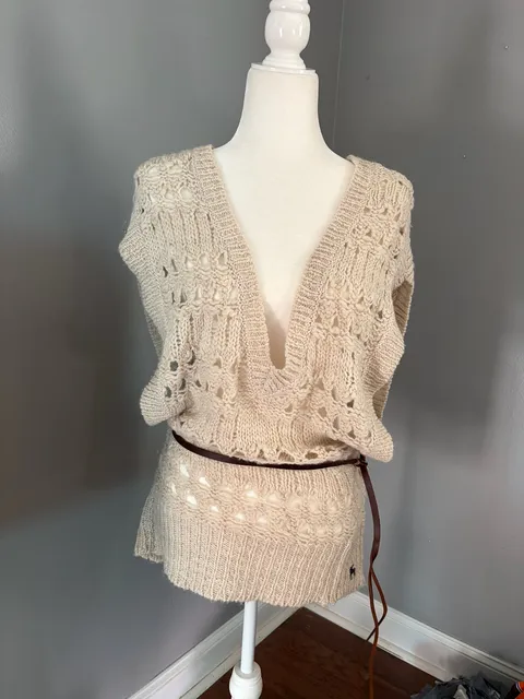 Y2k 2000’s Abercrombie & Fitch Sweater Vest Size S Beige Knit With Belt