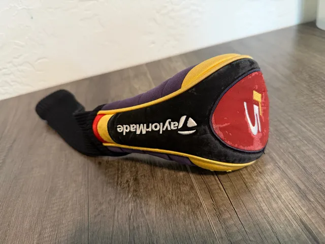 TaylorMade R5 Driver Headcover Golf Club Accessory