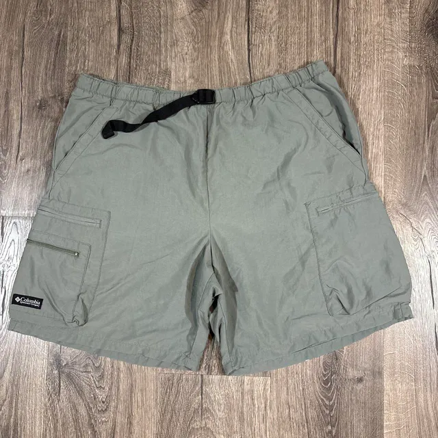 Columbia Cargo Shorts Size M Vintage Olive Green Nylon Hiking Y2K
