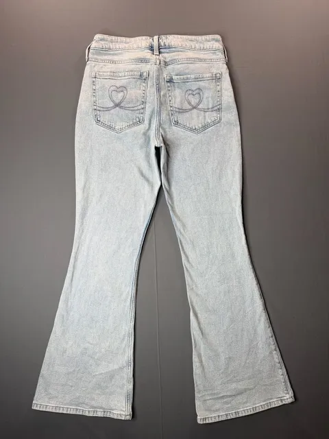 Hollister High-Rise Flare Jeans Light Wash Heart Embroidered Size 8R W29