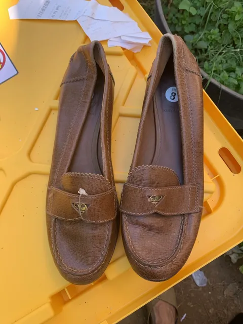 Tory Burch Leather Loafers Size 8 M Brown Textured Slip On Shoes