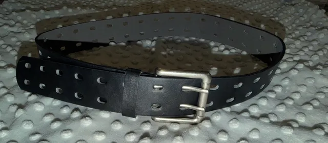 Time and Tru Double Prong Perf Belt Size S/M Black