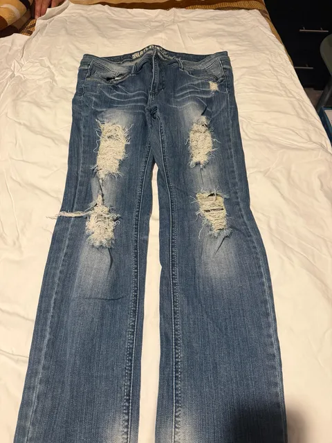 Machine Jeans Distressed Blue Denim Jeans. 0006