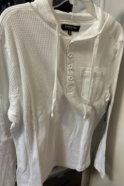 Men’s Nwt Kenneth Cole white medium waffle knit hoodie long sleeve shirt