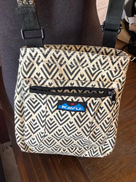 KAVU Geometric Print Crossbody Bag