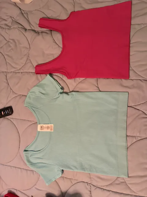 Athleta Girl Seamless Top Size XXL/16 Blue & Pink 2-Pack NWOT A816