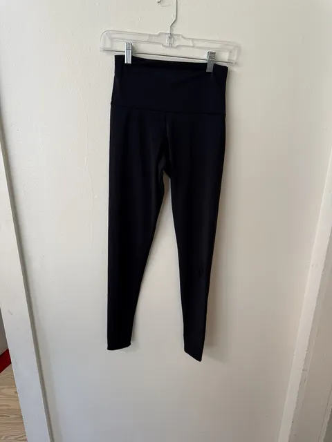 Onzie High Rise Leggings Size S/M Black Yoga Pants