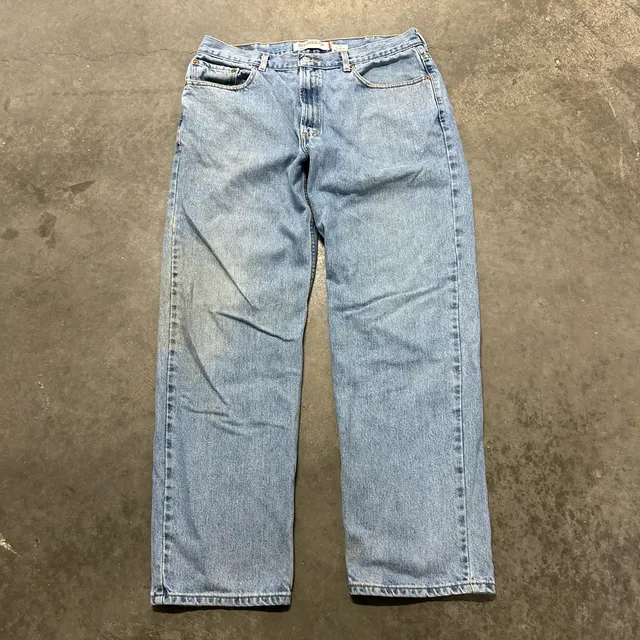 Levi's 550 Relaxed Fit Jeans Size 36x30 Light Wash Straight Leg Denim