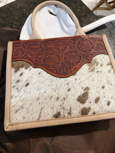Trinity Ranch Handbag TR178G-8899TN Tooled Leather Cowhide Tote