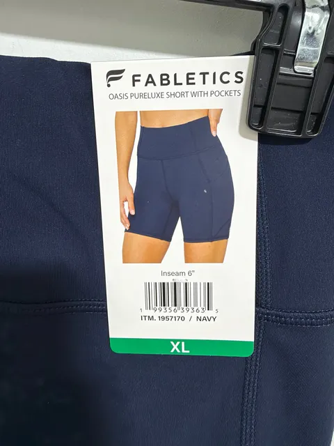 Fabletics Oasis Pureluxe Short XL Navy Pocket Athletic Biker Shorts