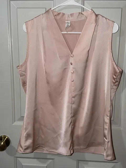 B Collection by Bobeau Blouse Size L Pink Sleeveless V-Neck Top