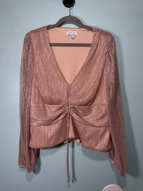 Sofia Jeans by Sofia Vergara Blouse Size XXL Pink Metallic Plisse V-Neck