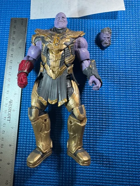 Hasbro Marvel Avengers Thanos Action Figure With Extra Head