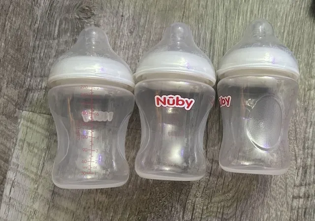 NEVER USED-Nuby 3-Pack Baby Bottles 9 oz