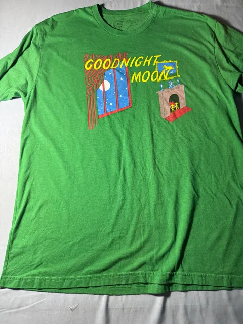 Goodnight Moon T-Shirt XL Green Graphic Tee