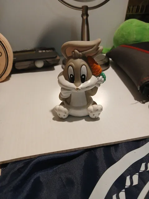 Gerber Baby Looney Tunes Bugs Bunny Vinyl Figurine 1994