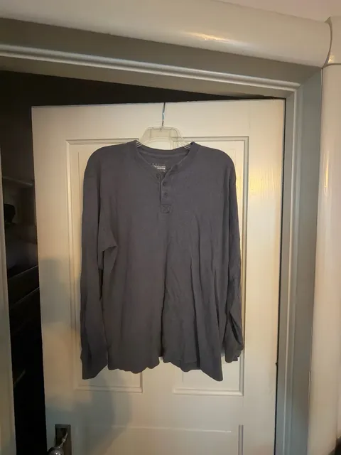 Basic Editions Long Sleeve Henley Size L Gray Cotton Thermal Shirt