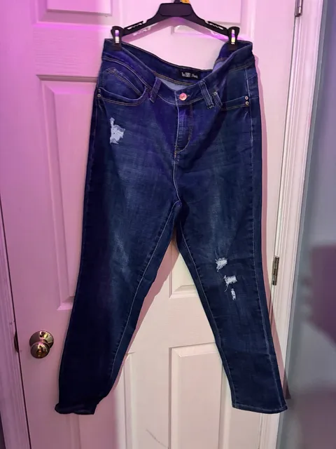 WBB Royalty Distressed Skinny Jeans Dark Wash 16