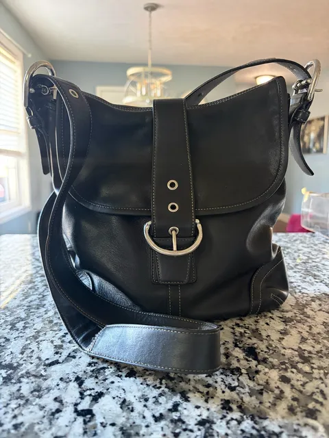 Coach 9480 Soho Black Leather Buckle Shoulder Bag