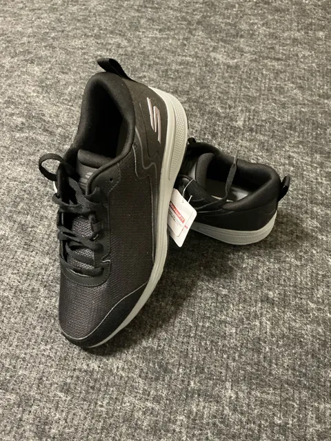Skechers Go Golf Torque Sport 2 Golf Shoes Mens Size 10.5 Black White