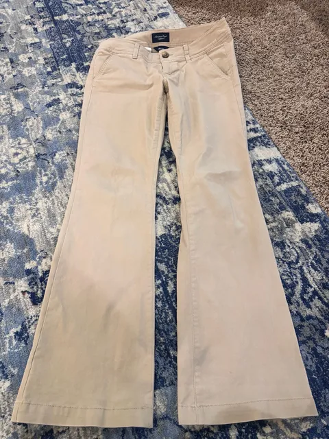 American Eagle Outfitters Pants Size 6 Regular Khaki Stretch Bootcut
